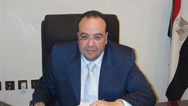 السفير المصري لدى السودان حسام عيسى