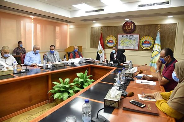 اجتماع محافظ مطروح