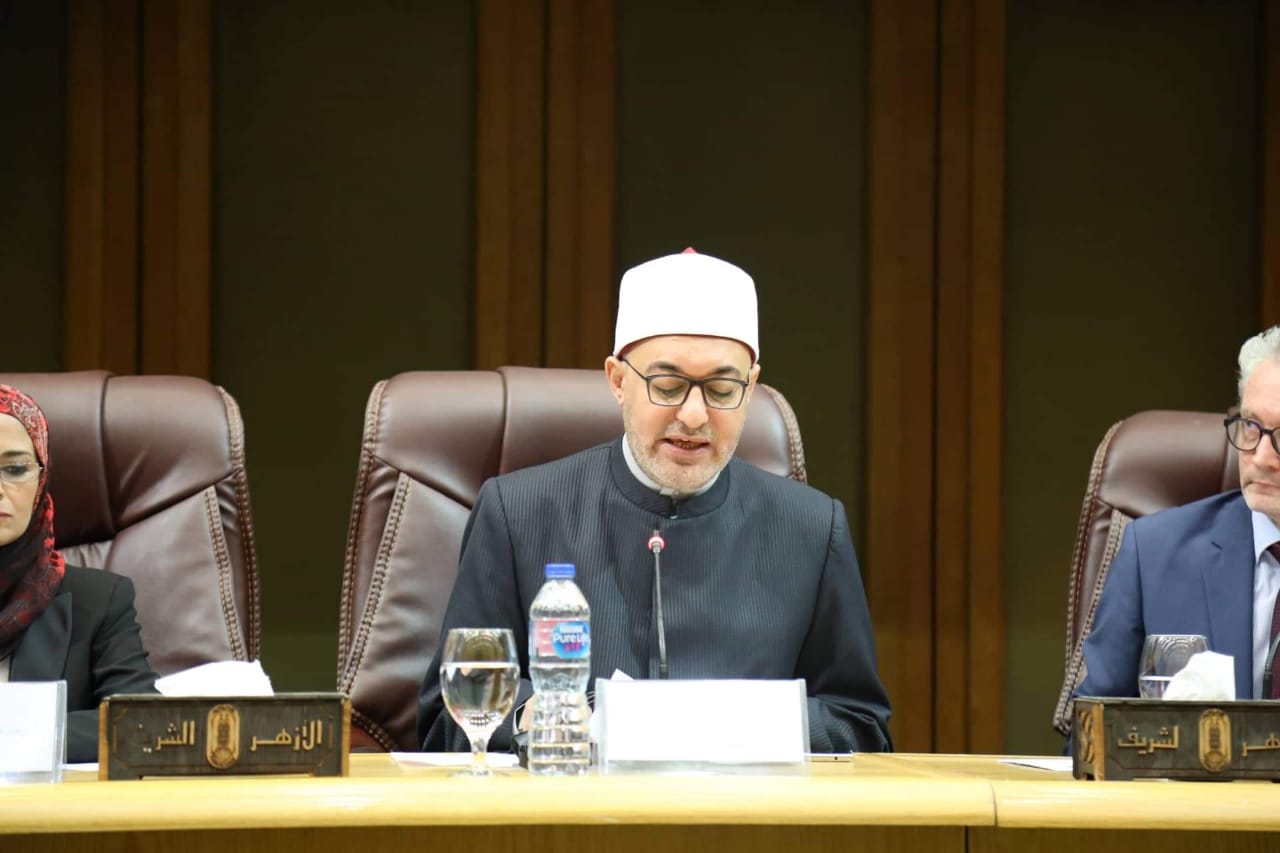 الأمين العام لمجمع البحوث الإسلامية 