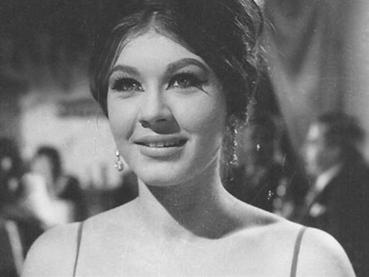 حبست شقيقتها التوأم ورفضها المهندس بسبب صوتها .. شويكار 