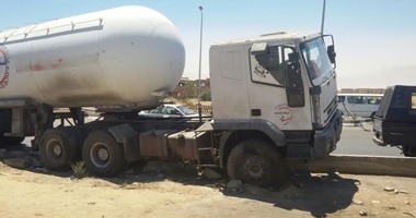 سيارة نقل بترول 