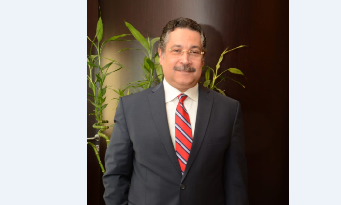  حسن غانم رئيس مجلس إدارة بنك التعمير والاسكان 