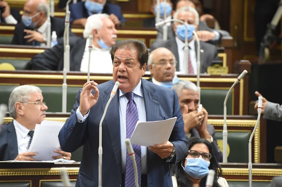 النائب محمد أبو العينين عضو مجلس النواب