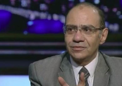 الدكتور حسام حسنى رئيس لجنة مكافحة فيروس كورونا الدكتور حسام حسنى رئيس لجنة مكافحة فيروس كورونا