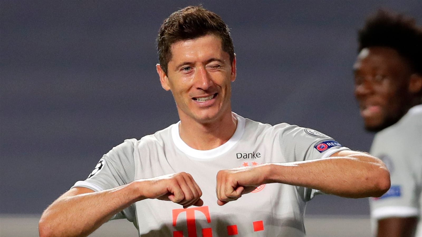 ليفاندوفسكي لاعب نجم بايرن ميونخ