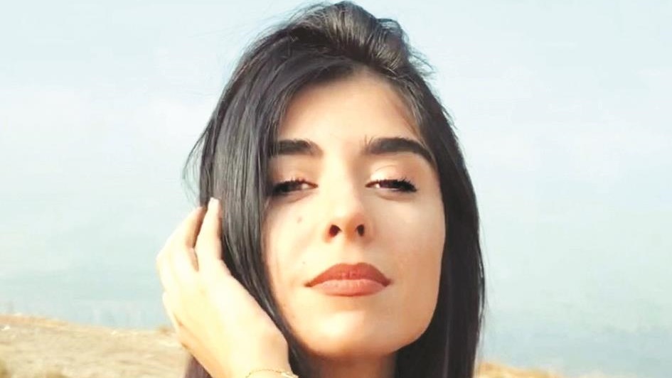 زينة مكى  زينة مكى