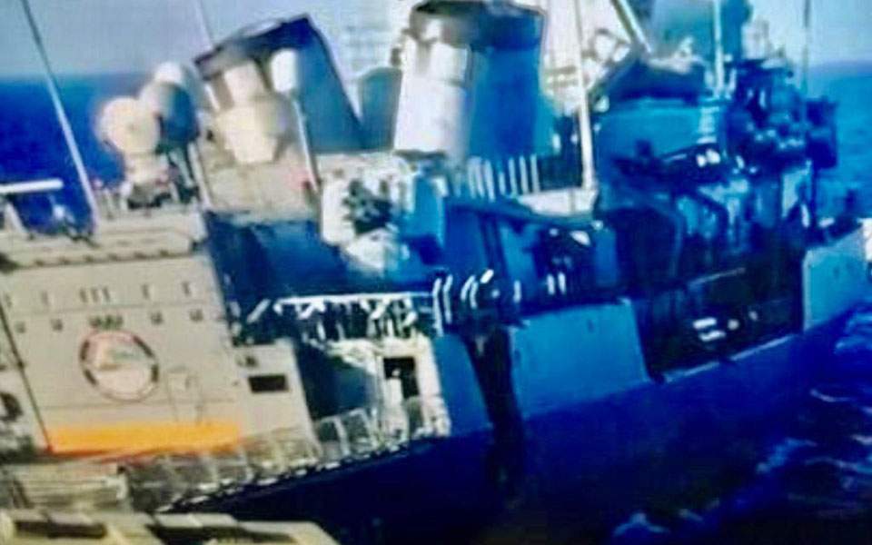 السفينة التركية بعد الاصطدام