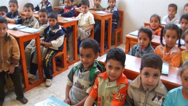 اطفال المدارس