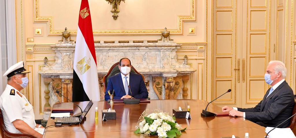 اجتماع الرئيس السيسي وقائد القوات البحرية