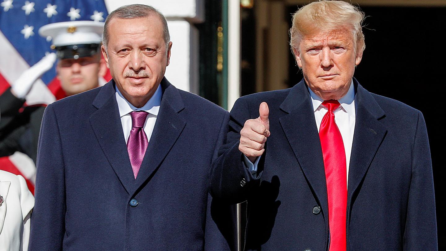 الرئيس الأمريكي دونالد ترامب ونظيره التركي أردوغان