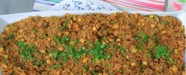أرز بالأناناس 