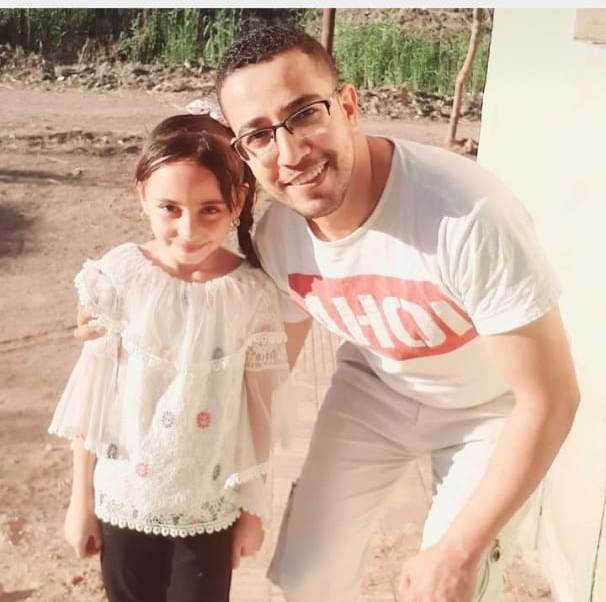 معجزة ببني سويف.. لوجين طفلة وشاعرة تحفظ ألفية بن مالك