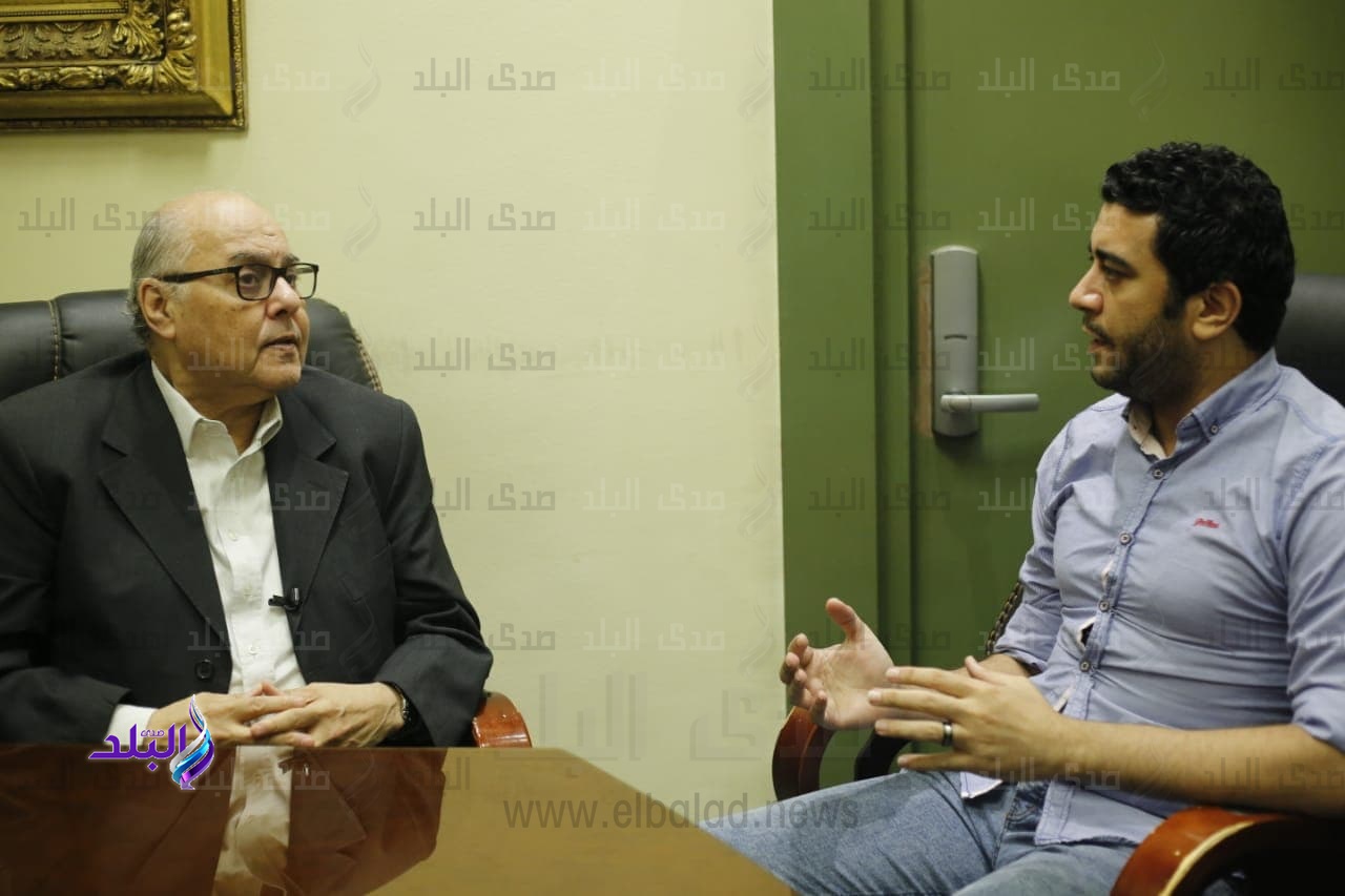 معتز الخصوصى فى حواره مع موسى مصطفى موسى رئيس حزب الغد