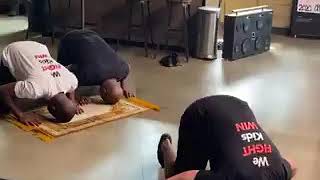 مايك تايسون وبادو جاك 