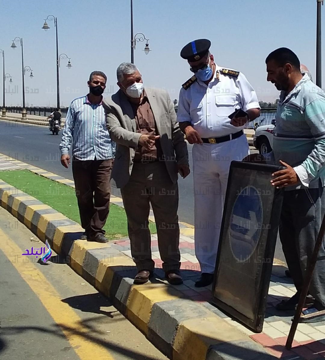 تركيب مطبات بطريق الكورنيش