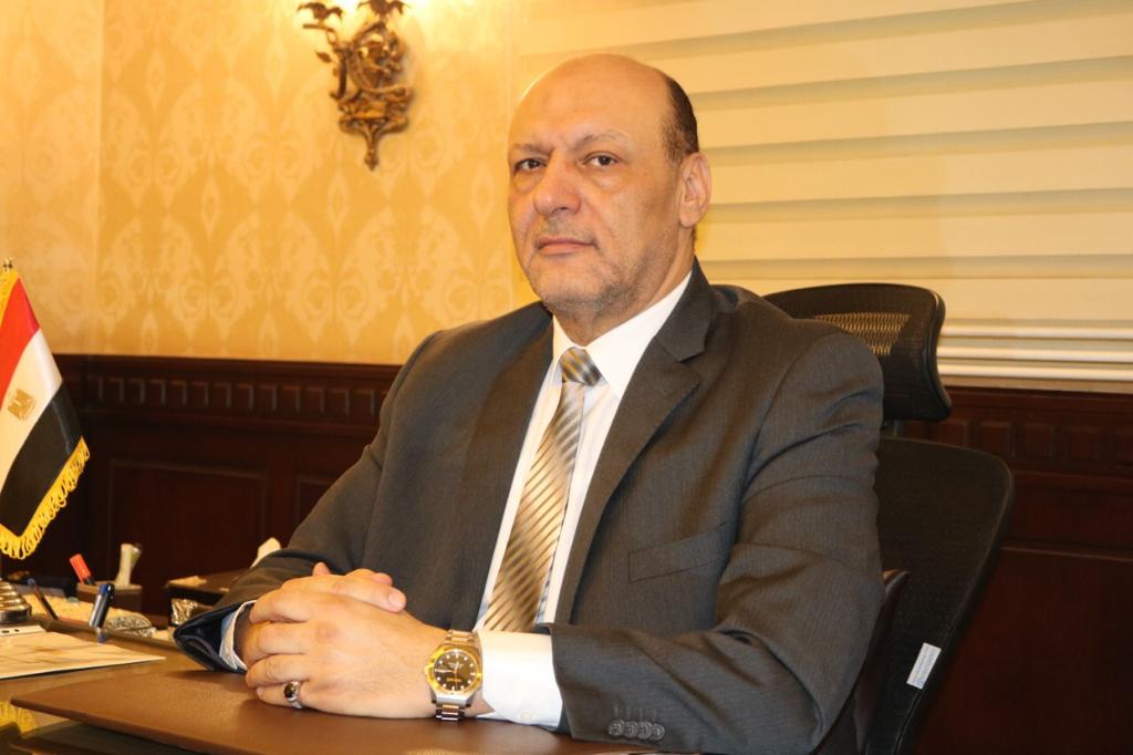 الدكتور حسين أبو العطا
