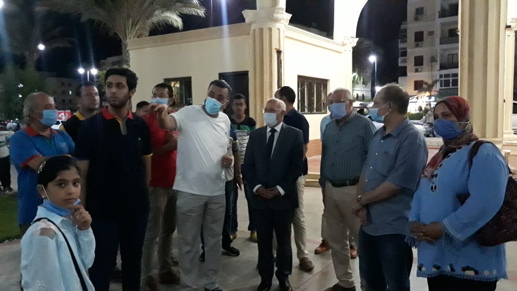 محافظ بورسعيد يتفقد الاعمال بحديقة المنتزة 