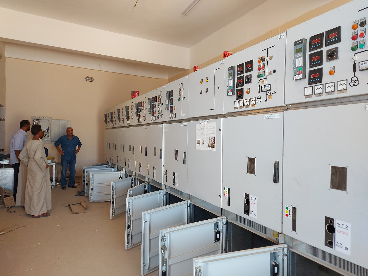 انشاء لوحة توزيع كهرباء بتكلفة ٥٥ مليون جنيه بجنوب الاقصر