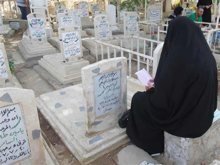 أمين الفتوى يوضح أفضل عمل ينفع المتوفي في قبره
