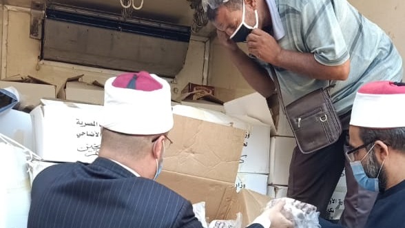 أوقاف السويس : وصول ٢ طن لحوم لتوزيعها 