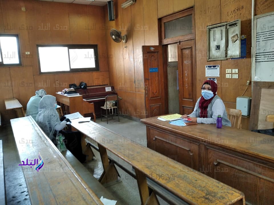 جانب من الامتحانات 