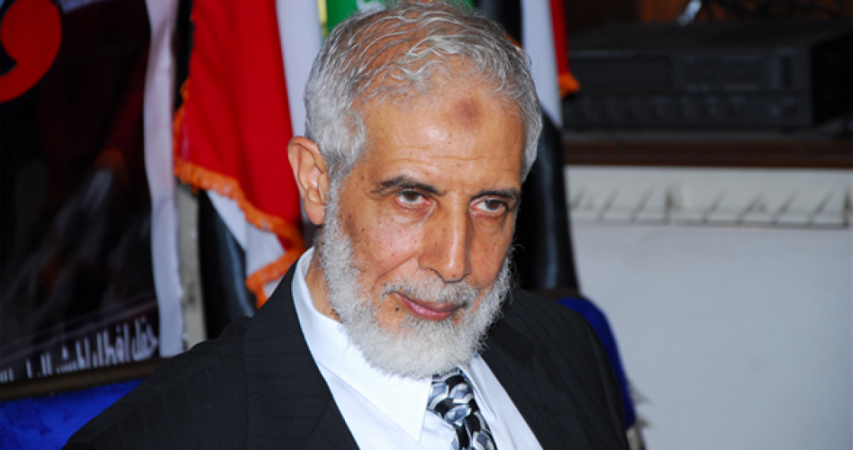 محمود عزت 