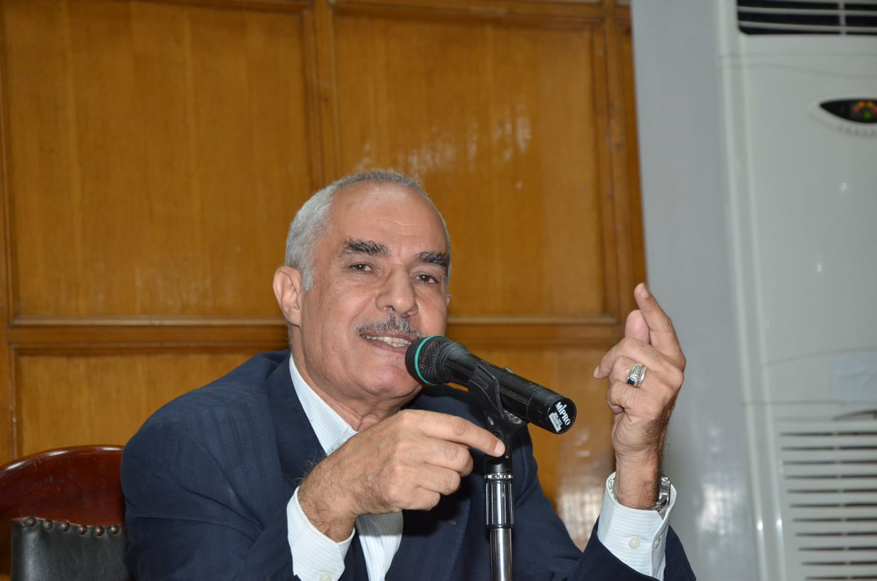 بكر زكي عوض