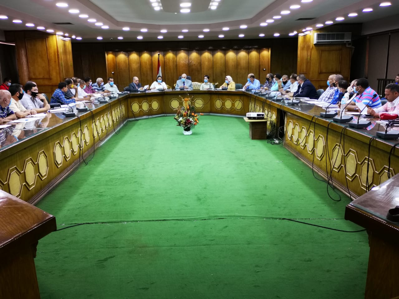 البرنامج التدريبي لمسؤولي مراكز تجميع الأقطان