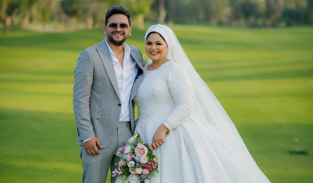 مصطفى خاطر وشقيقته
