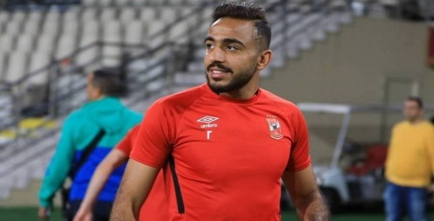 محمود كهربا لاعب النادي الأهلي 
