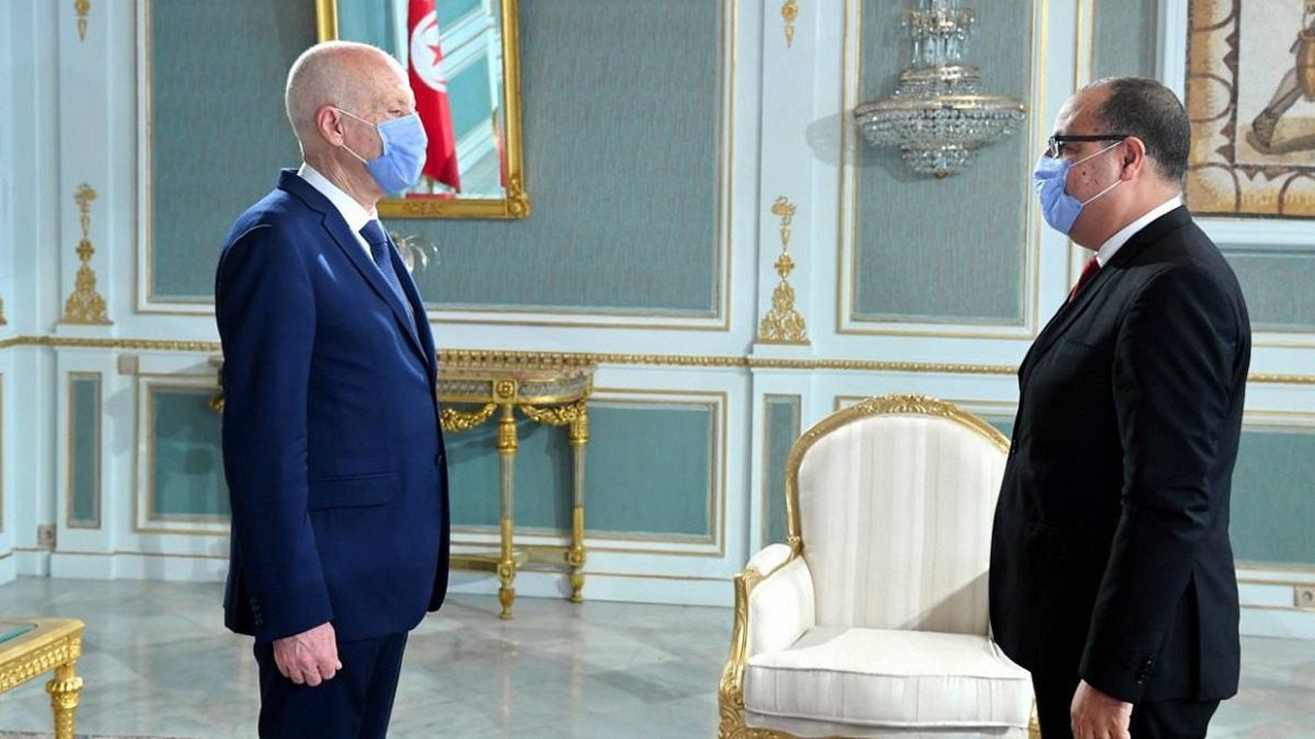 حكومة المشيشي تؤدي اليمين الدستورية أمام الرئيس التونسي