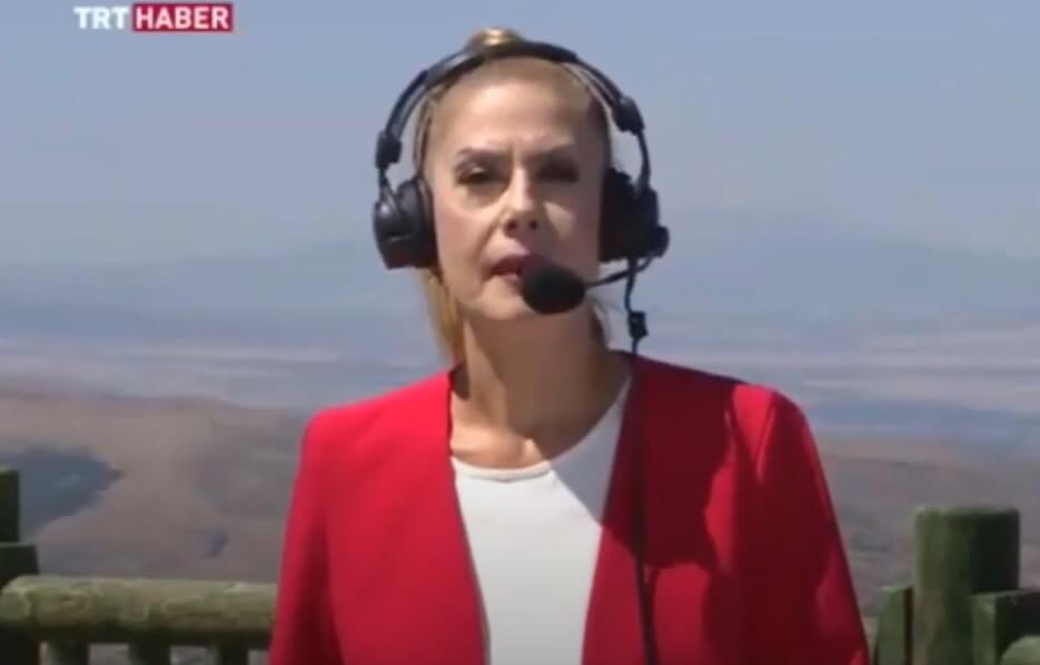 مذيعة تركية