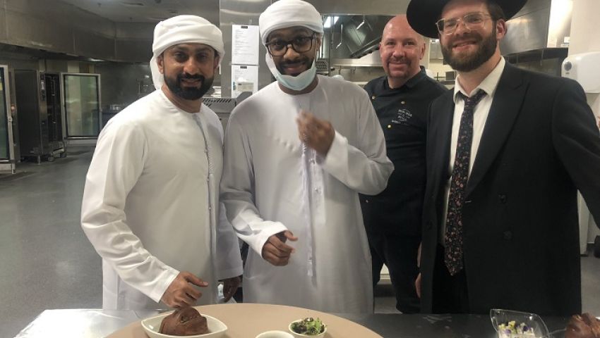افتتاح أول مطعم يهودي حلال فى الإمارات