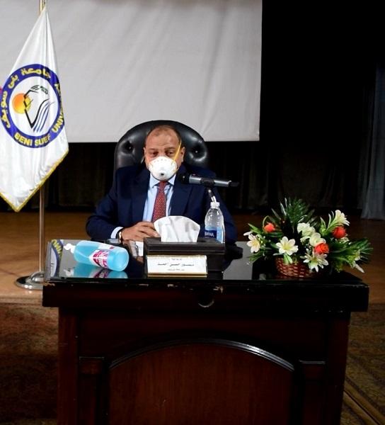  الدكتور منصور حسن رئيس جامعة بني سويف