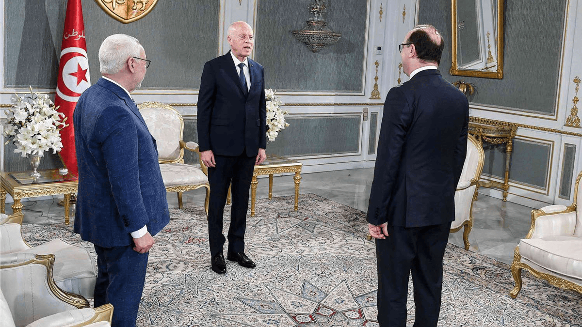 بدء معركة تكسير العظام بين الرئيس التونسي وحركة النهضة