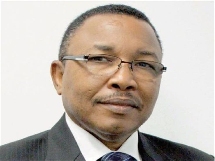 عمر قمر الدين