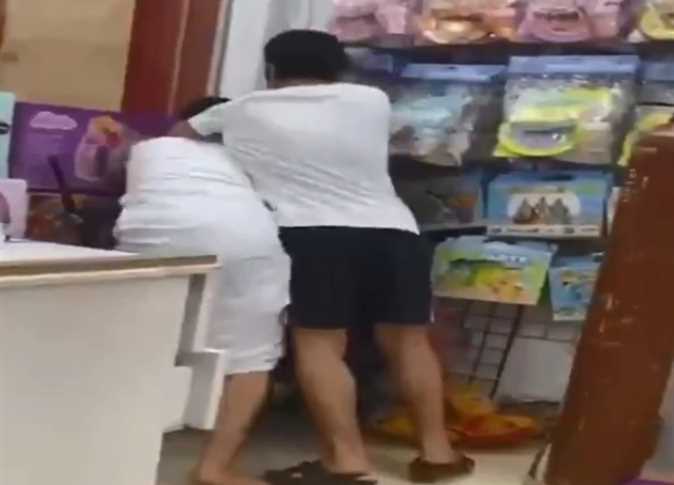 الاعتداء على مصري فى الفحيحيل 