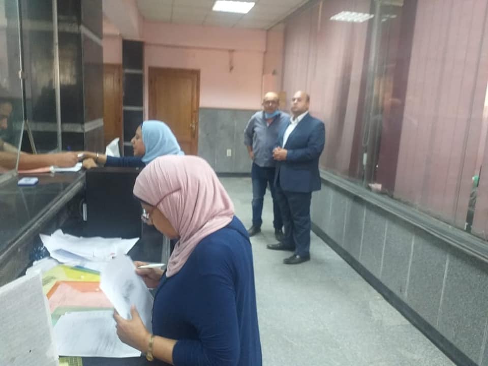 نائب محافظ الجيزة يتفقد المركز التكنولوجي بكرداسة
