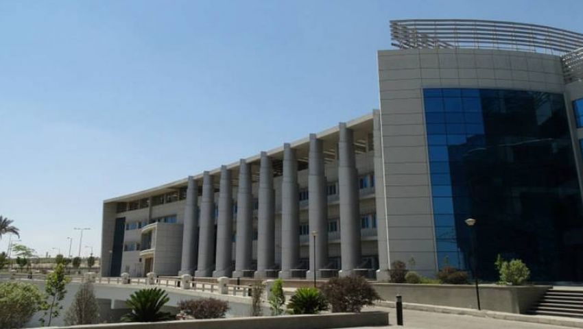 الجامعات الأهلية 