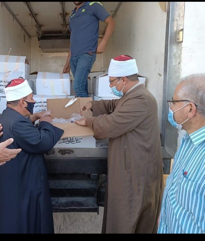 توزيع لحوم الأضاحي