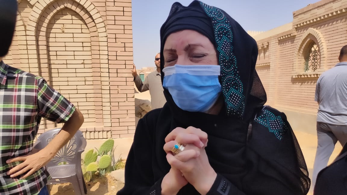 رجاء حسين 