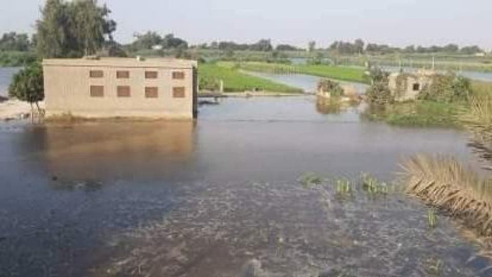 صورة من غرق الاراضي بالبحيرة