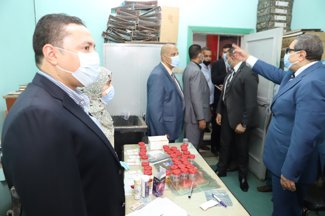 محمد سعفان وزير القوى العاملة