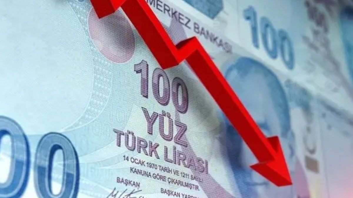 الليرة التركية تهبط إلى أدني مستوى