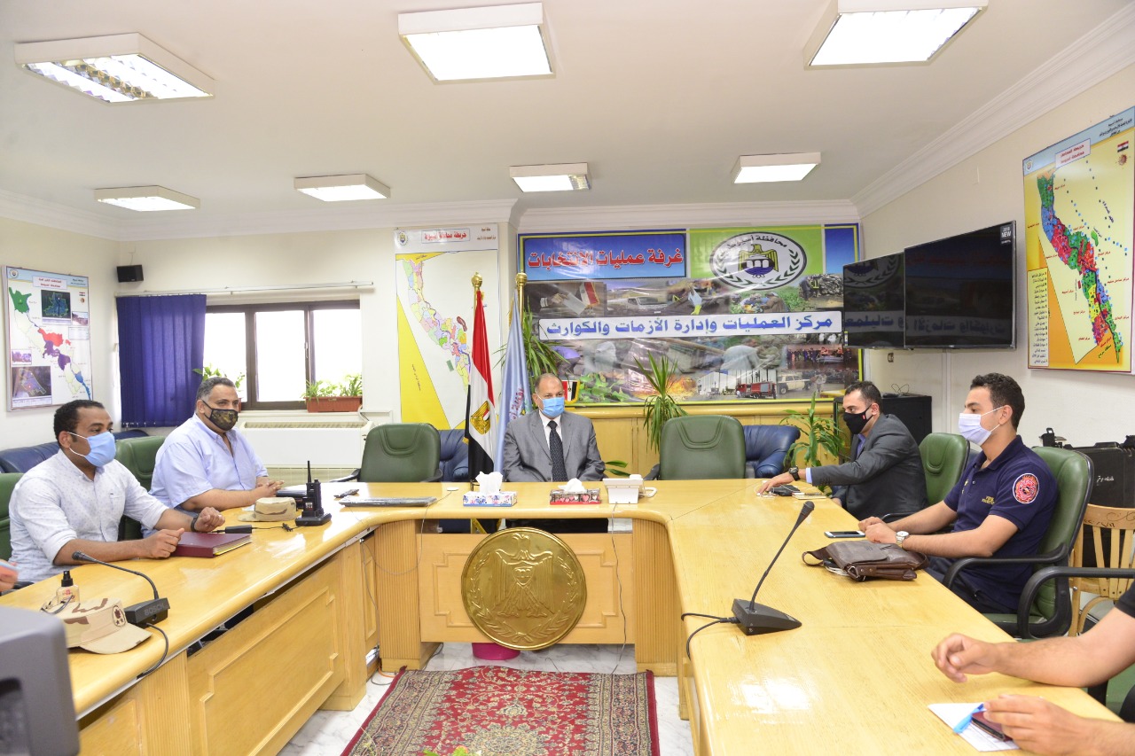 محافظ أسيوط: انقضاء جولة إعادة مجلس الشيوخ دون أي شكاوى 