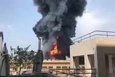 حريق في مرفأ بيروت