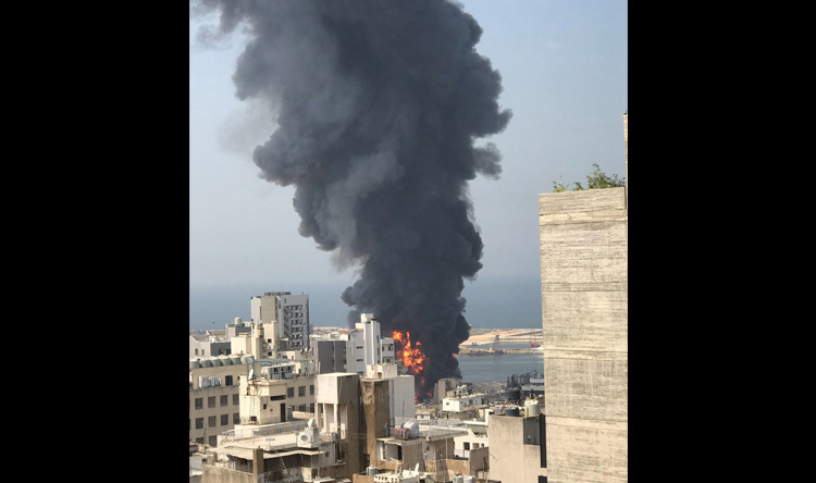 حريق بمرفأ بيروت