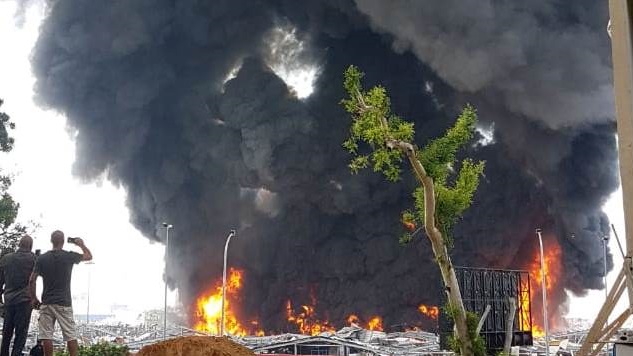 رسالة طمأنة من الأمين العام للصليب الأحمر بشأن حريق مرفأ بير