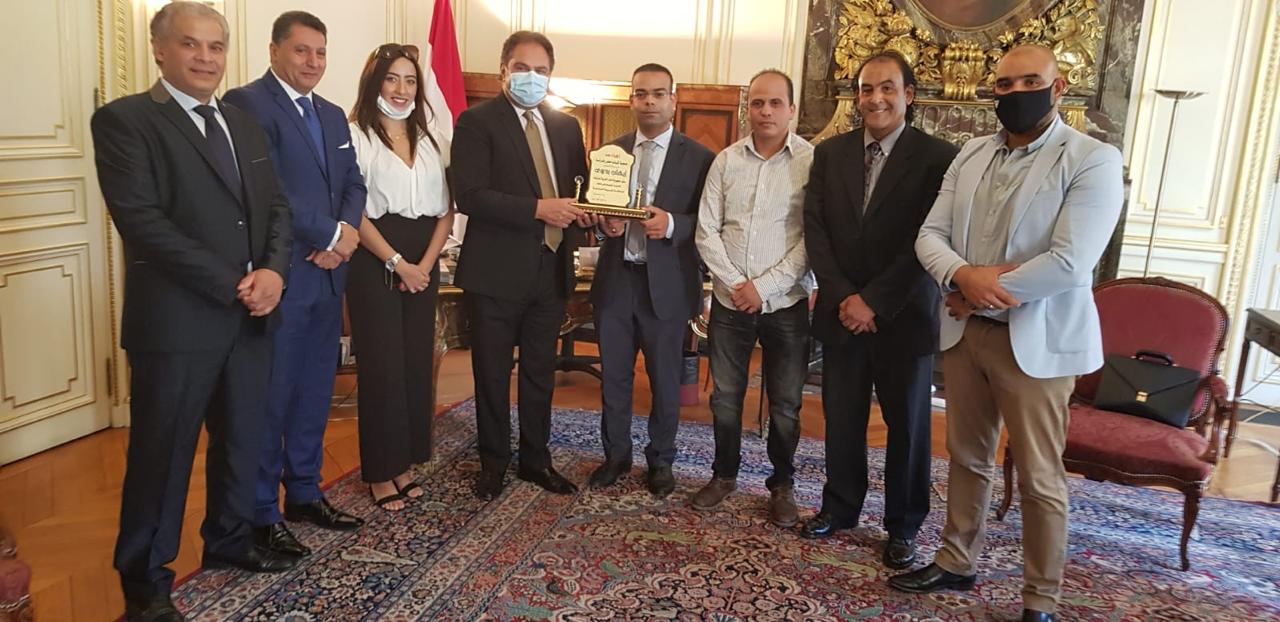 شباب مصر بفرنسا