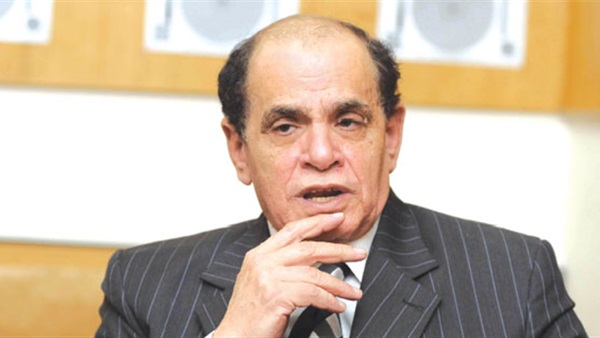 الدكتور صلاح فوزى